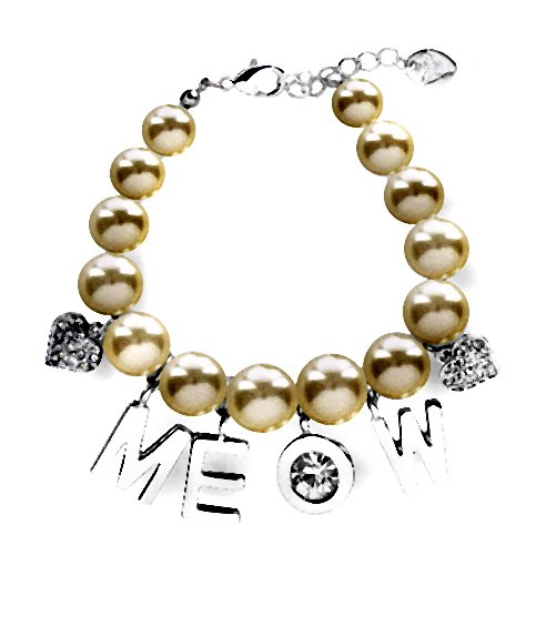 KatyPerry-Kitten_PearlBracelet-005-2014-09-30 _ 13_21_57-80